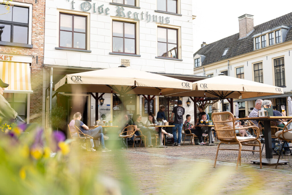 Terras in Elburg